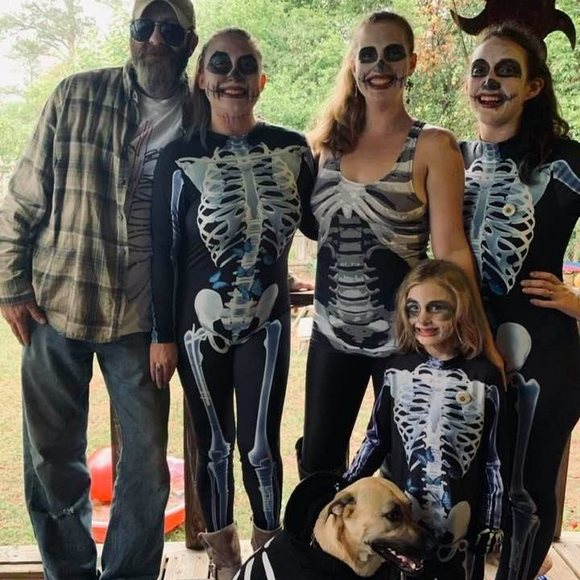 Meet your Posher, Katie - Picture 1 of 1